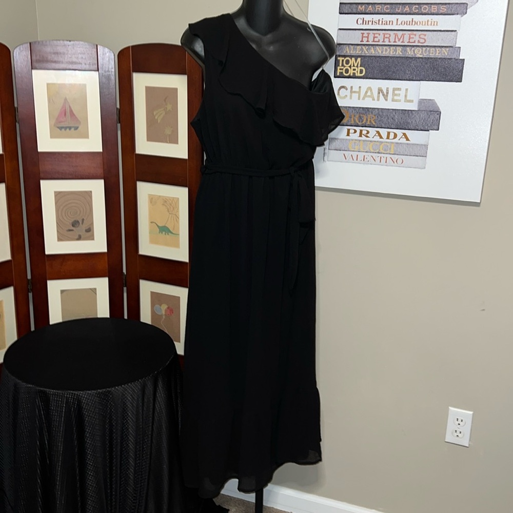NWT Tacera maxi black off the shoulder dress